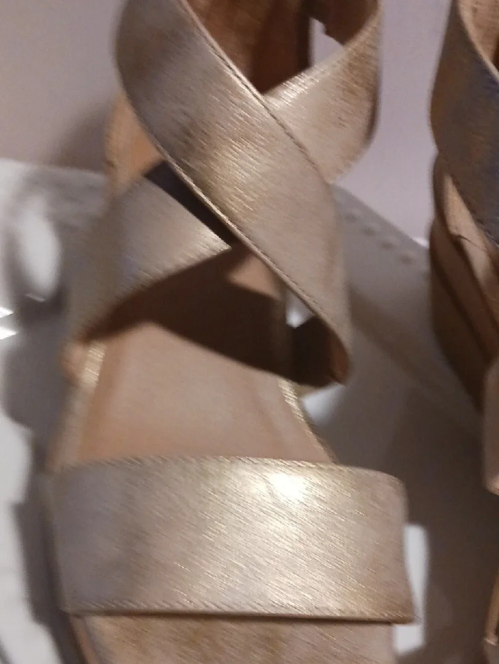 Gorgeous! Naturalizer Soul Metallic Gold Crisscross Wedge Sandals